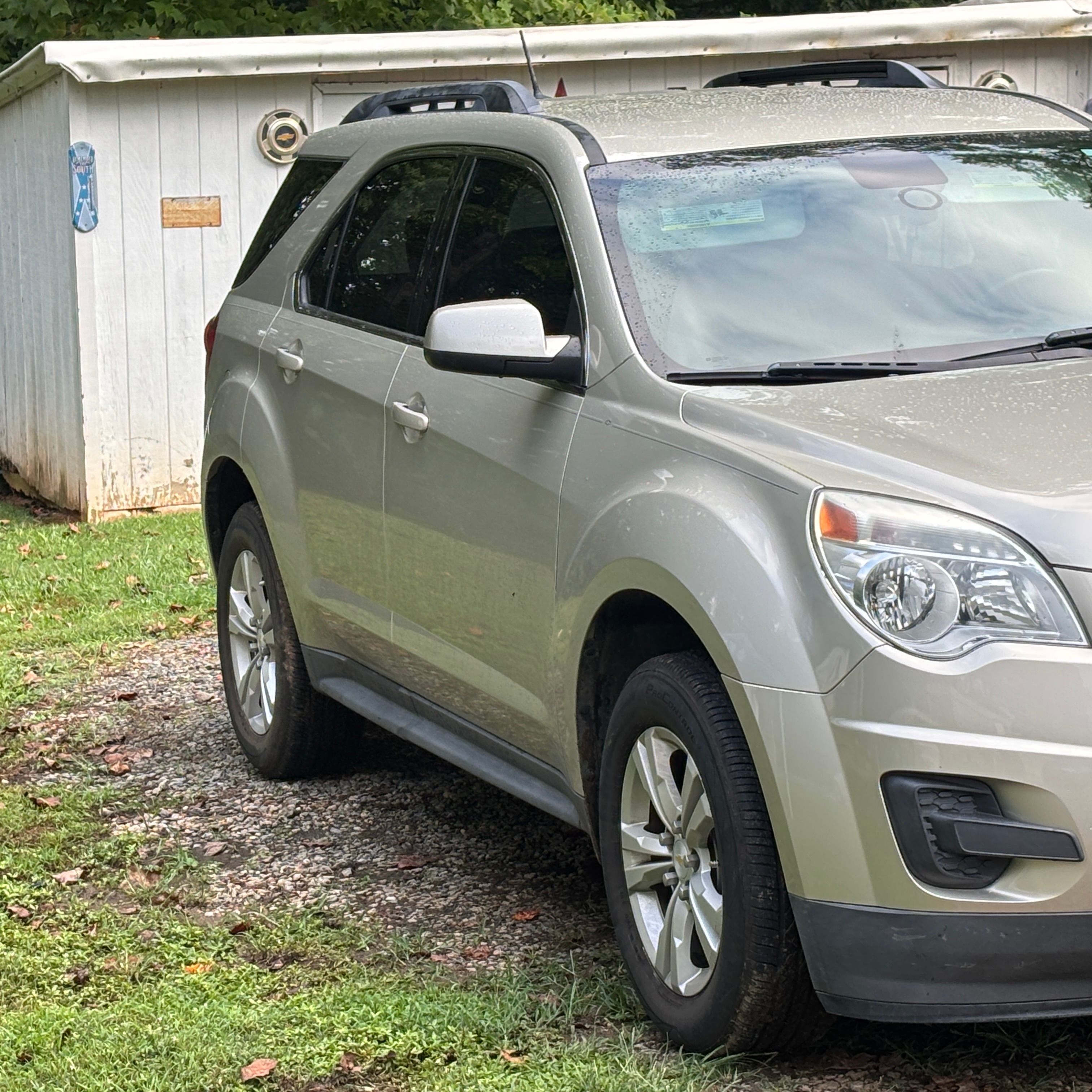 Used 2013 Chevrolet Equinox LT w/ Driver Convenience Package FWD image 4