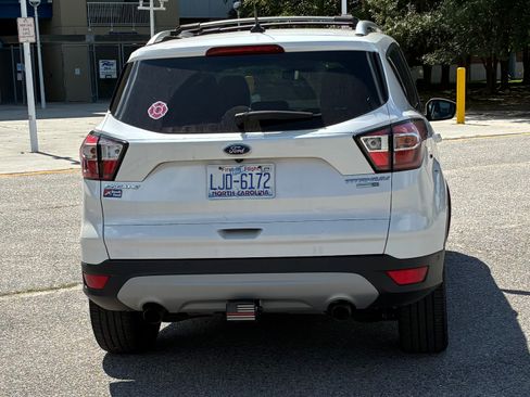 Used 2018 Ford Escape Titanium w/ Ford Safe & Smart Package AWD/4WD image 6