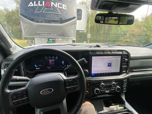 Used 2024 Ford F450 Lariat w/ Lariat Ultimate Package image 6