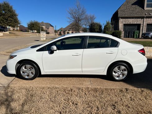 Used 2015 Honda Civic LX image 5