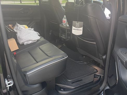 Used 2025 RAM 1500 Limited w/ Off Road Group image 17