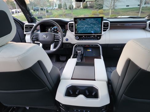 Used 2024 Toyota Tundra Capstone image 21