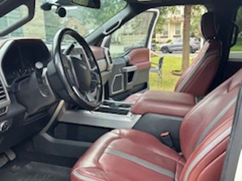 Used 2019 Ford F450 Platinum w/ Platinum Ultimate Package image 2