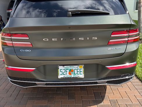 Used 2025 Genesis GV80 3.5T Prestige image 8