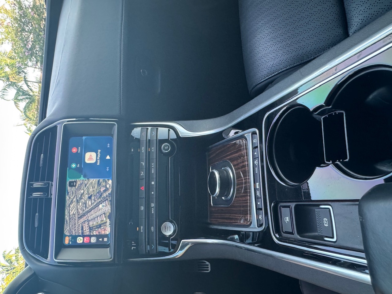 Used 2017 Jaguar XE First Edition RWD image 15