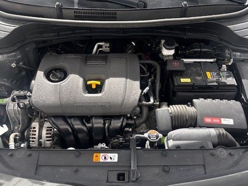 Used 2022 Kia Soul S image 9