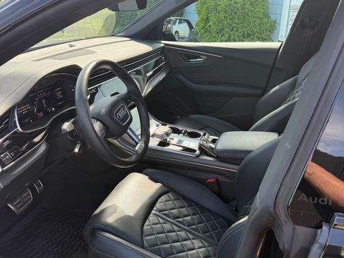 Used 2024 Audi SQ8 Premium Plus AWD/4WD image 2