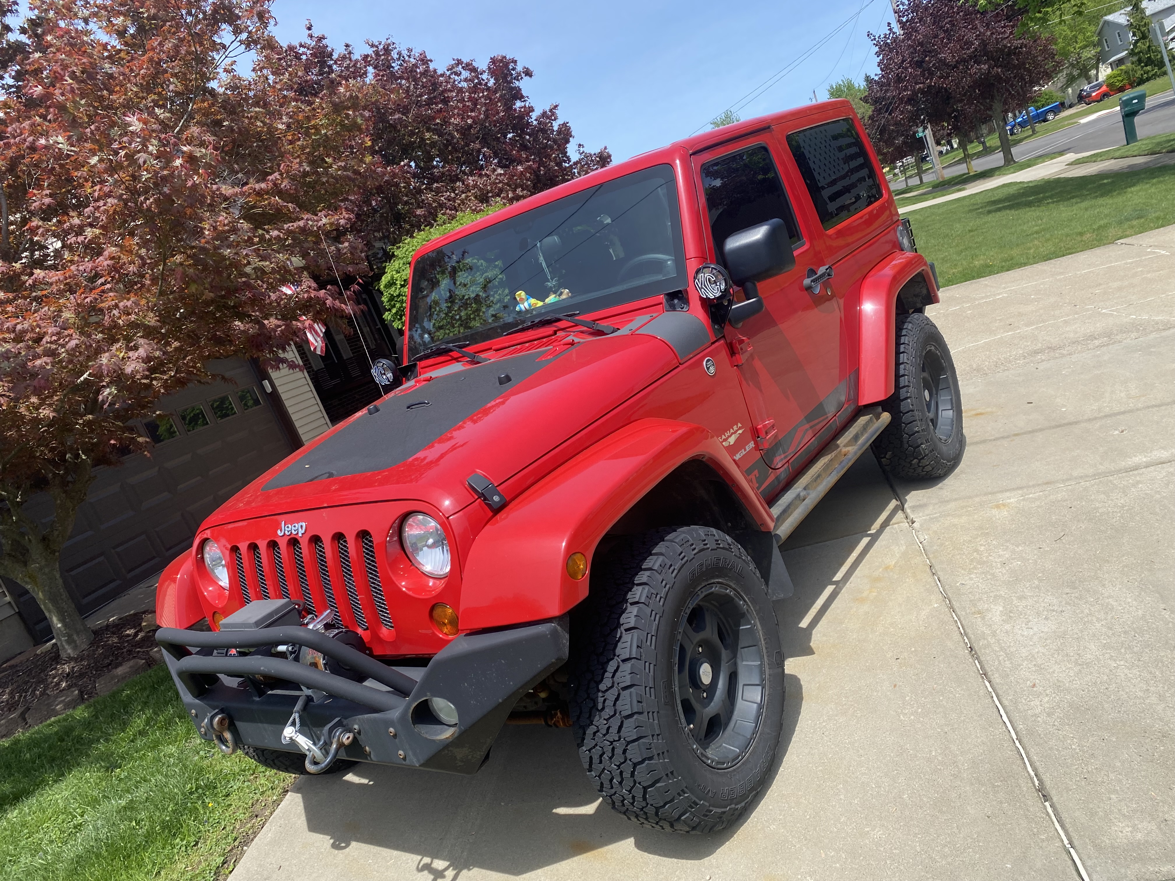 Used 2012 Jeep Wrangler Sahara w/ Connectivity Group AWD/4WD image 9