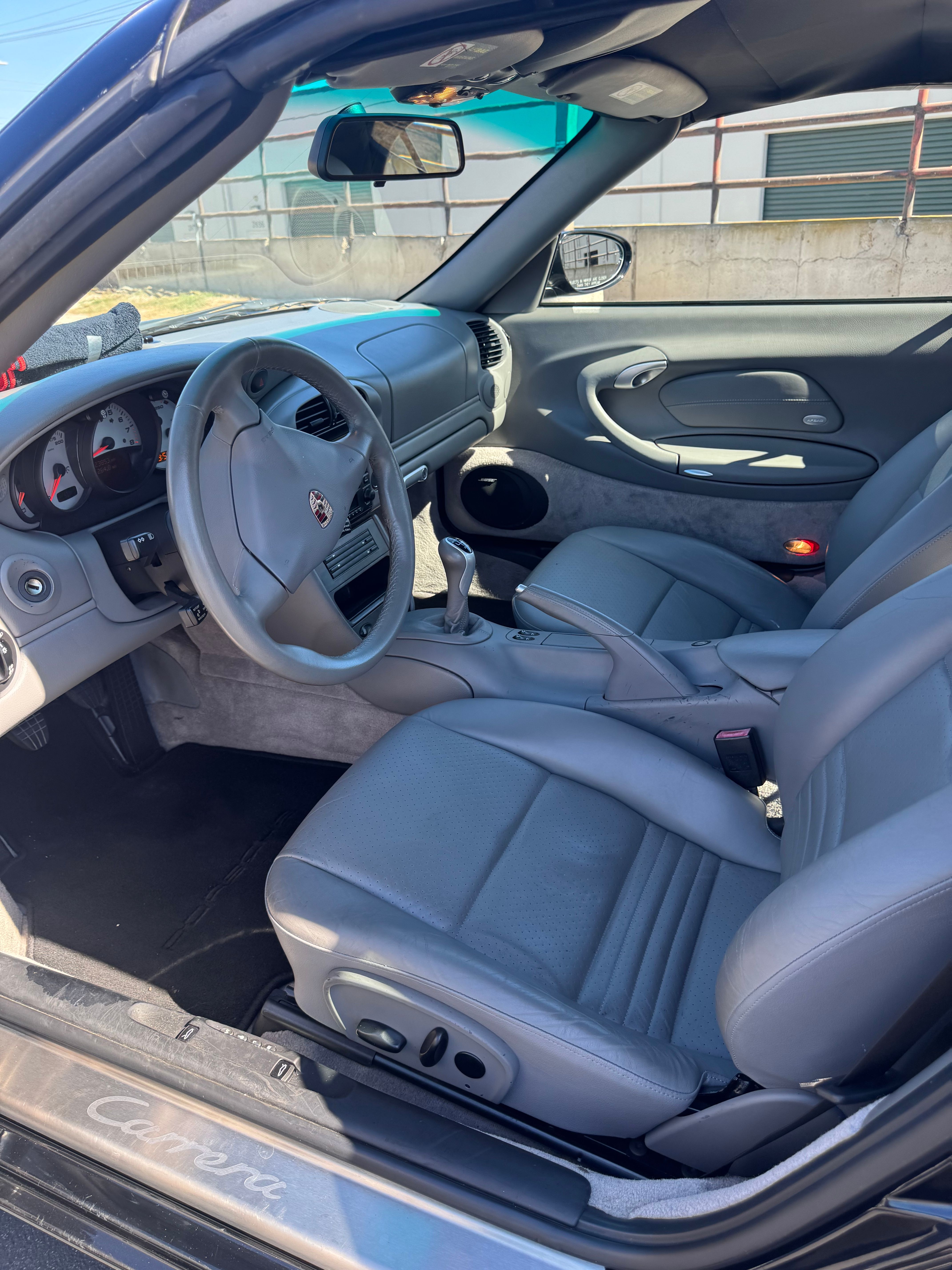 Used 2004 Porsche 911 Cabriolet image 9