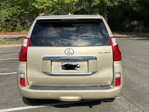 Used 2013 Lexus GX 460 w/ Comfort Plus Pkg AWD/4WD image 2