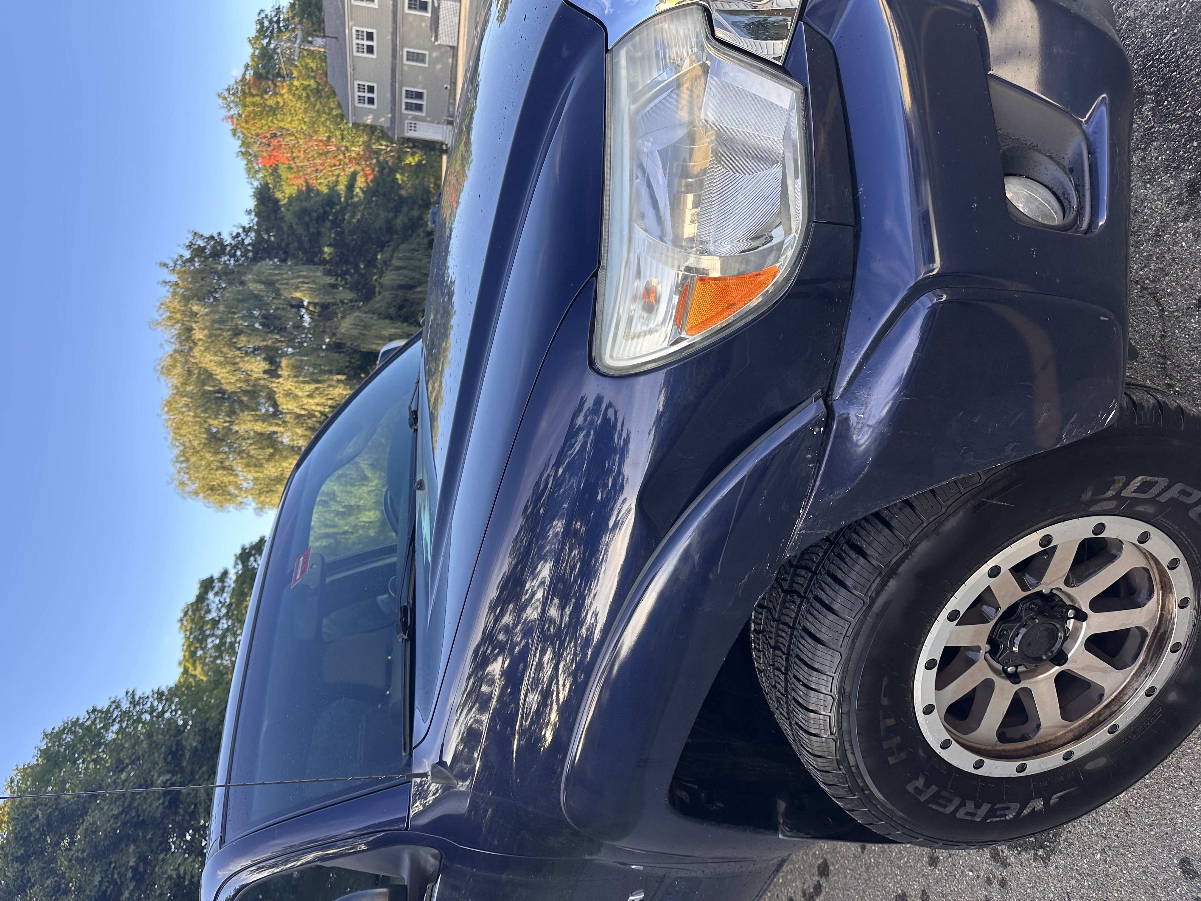 Used 2012 Toyota Tacoma 4x4 Access Cab V6 w/ SR5 Pkg image 9
