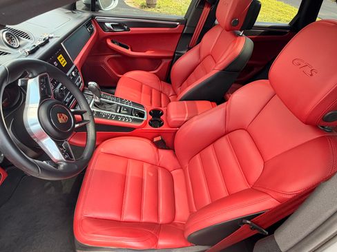 Used 2021 Porsche Macan GTS AWD/4WD image 13