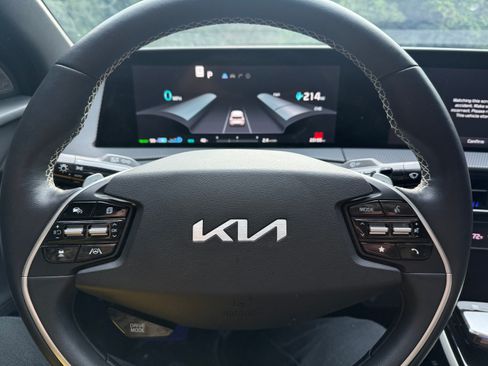 Used 2023 Kia EV6 GT-Line w/ GT-Line Suede Seat Package image 8