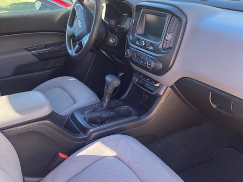 Used 2017 Chevrolet Colorado W/T w/ WT Convenience Package image 6
