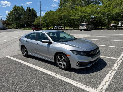 Used 2019 Honda Civic LX image 1