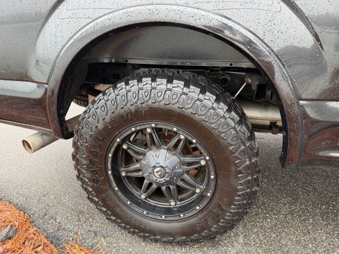 Used 2016 Ford F150 Lariat image 20