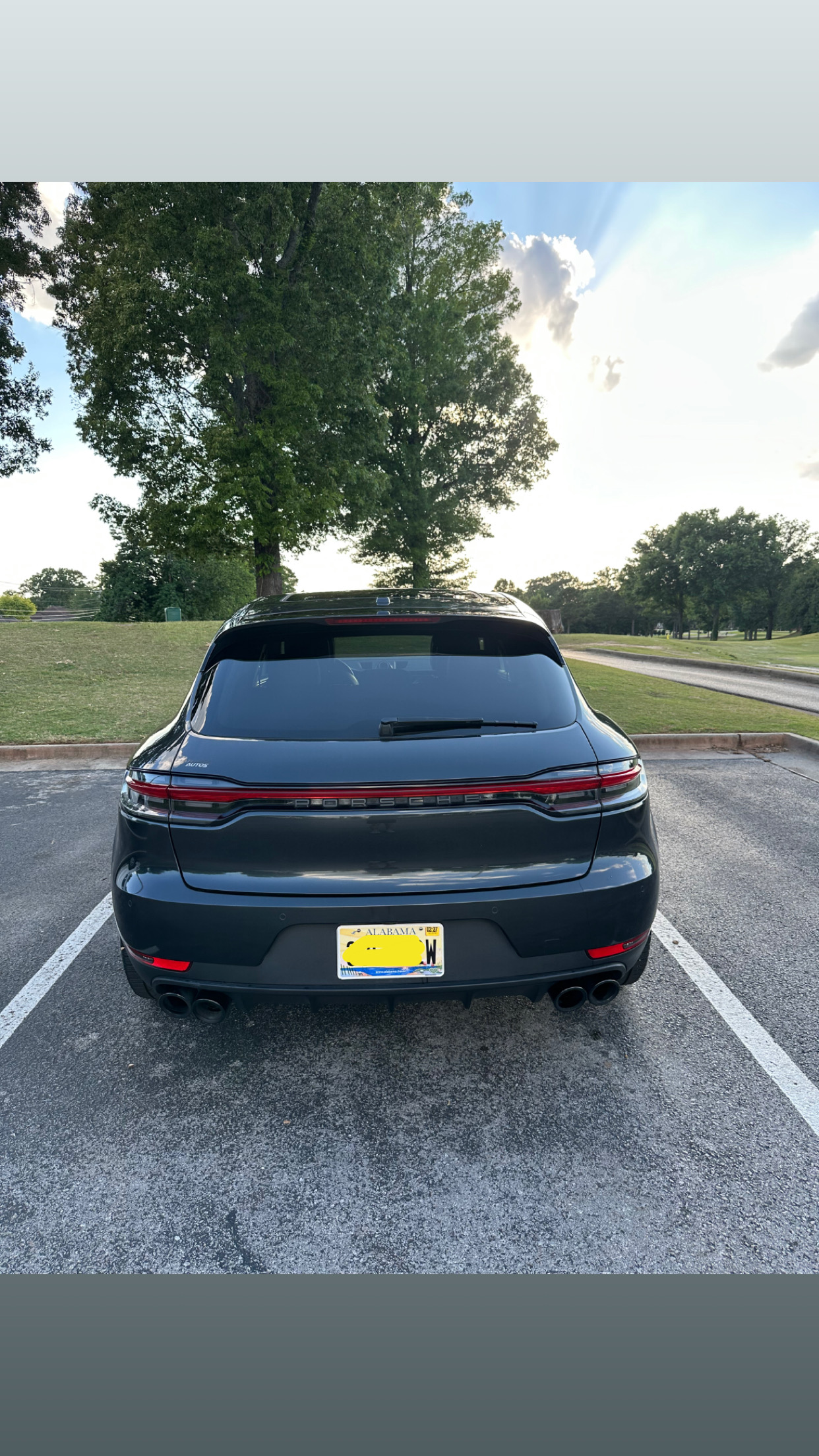 Used 2020 Porsche Macan S w/ Premium Package Plus AWD/4WD image 4