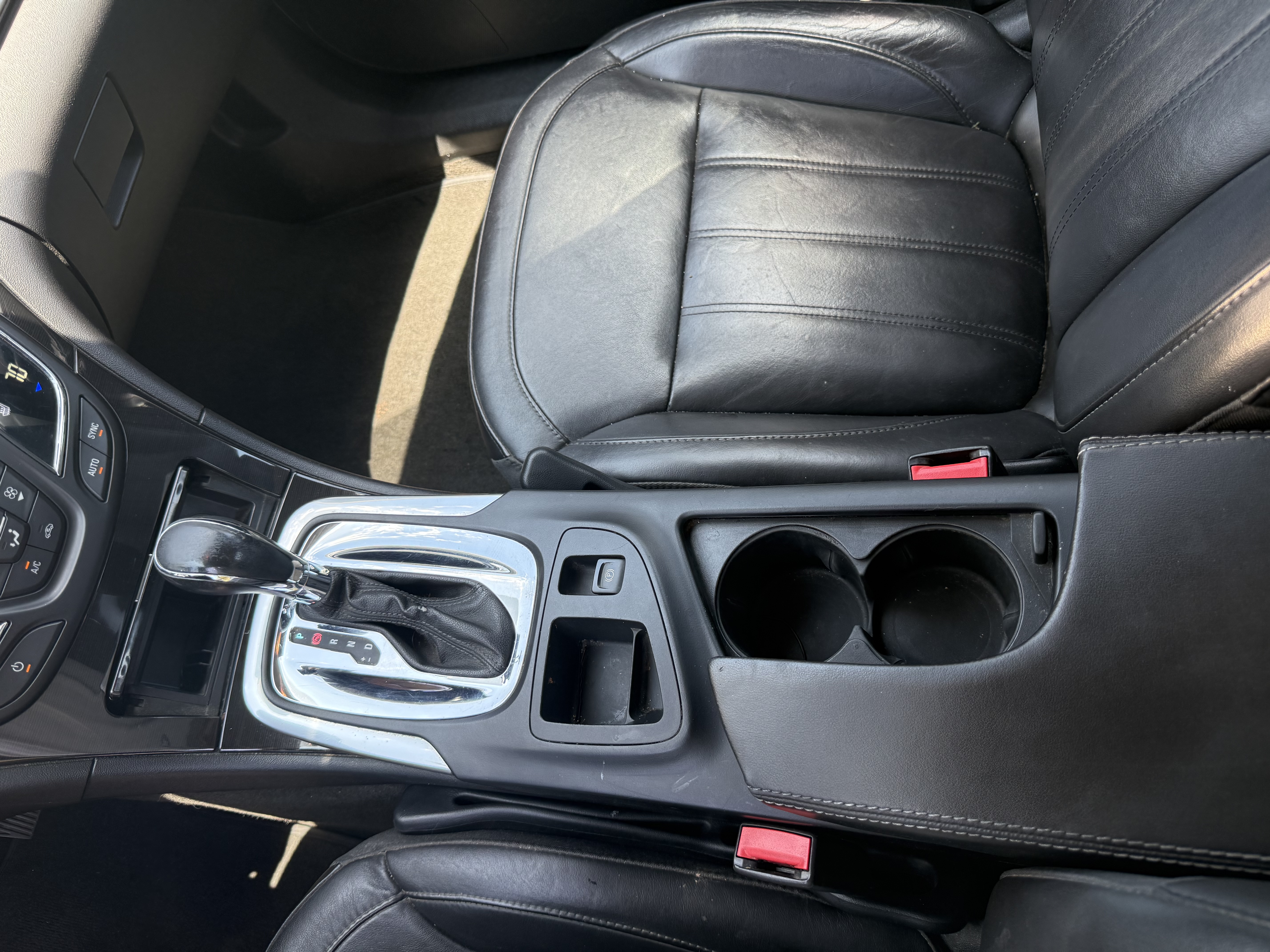 Used 2016 Buick Regal Premium AWD/4WD image 11