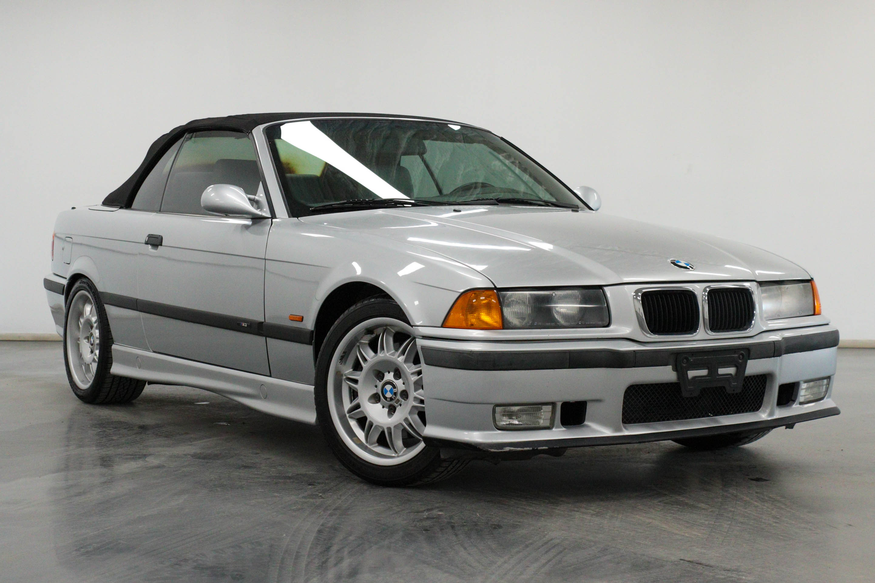 Used 1998 BMW M3 Convertible RWD image 2