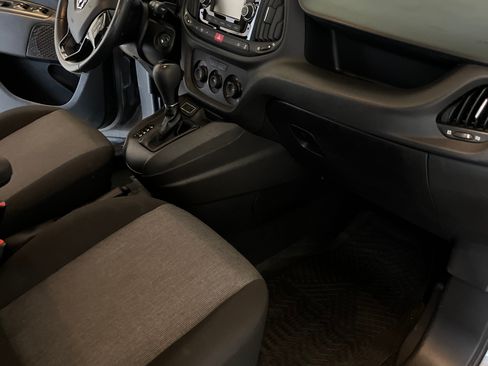 Used 2020 RAM ProMaster City SLT w/ Popular Equipment Group image 10