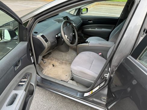 Used 2007 Toyota Prius Touring w/ Pkg 3 FWD image 10