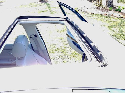 Used 2011 BMW 328i Sedan image 1