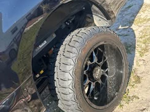 Used 2022 Ford F250 Lariat w/ Lariat Ultimate Package image 16