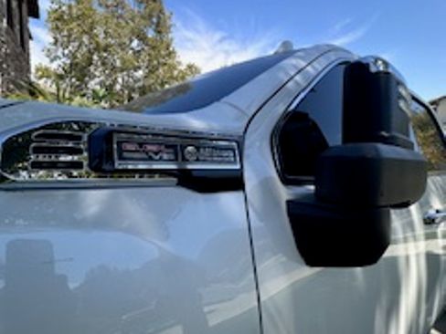 Used 2024 GMC Sierra 2500 Denali w/ Denali Reserve Package AWD/4WD image 11