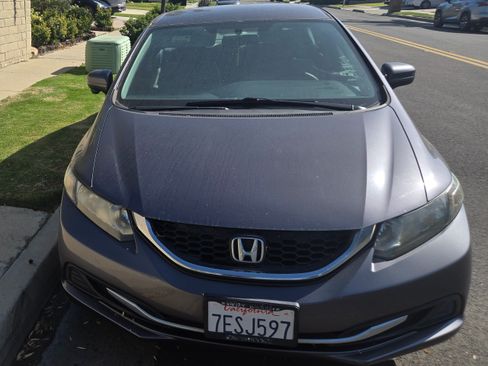 Used 2014 Honda Civic Natural Gas image 2