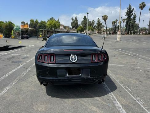 Used 2014 Ford Mustang Coupe RWD image 8