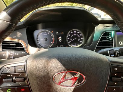 Used 2015 Hyundai Sonata Limited w/ Option Group 05