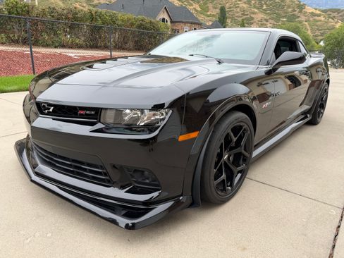 Used 2014 Chevrolet Camaro Z/28 RWD image 1