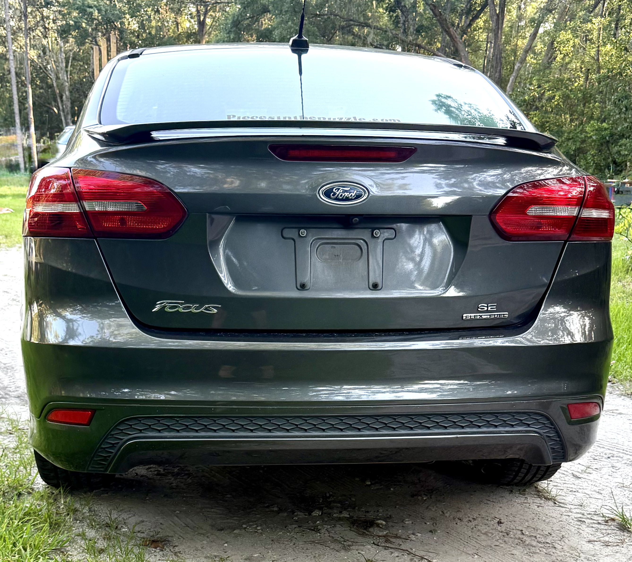 Used 2016 Ford Focus SE w/ SE Sport Package FWD image 8