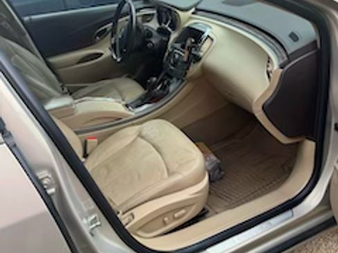 Used 2011 Buick LaCrosse CXL image 18