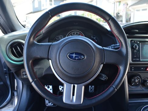 Used 2015 Subaru BRZ Premium RWD image 17