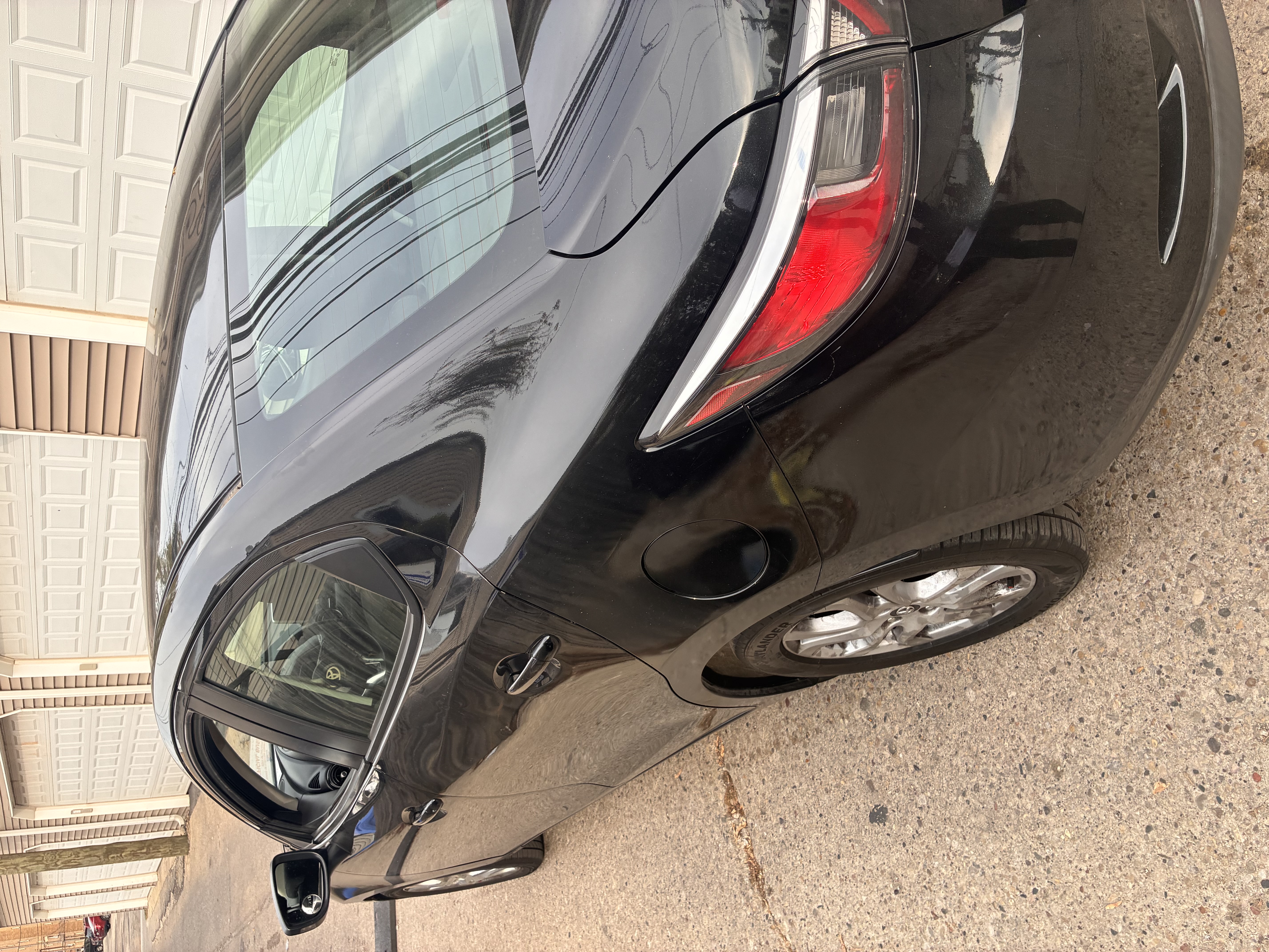 Used 2017 Toyota Yaris iA FWD image 12