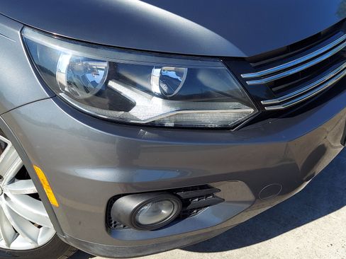 Used 2014 Volkswagen Tiguan SE image 22