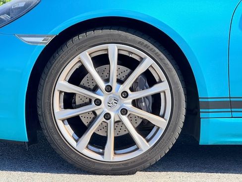 Used 2017 Porsche 718 Boxster image 4