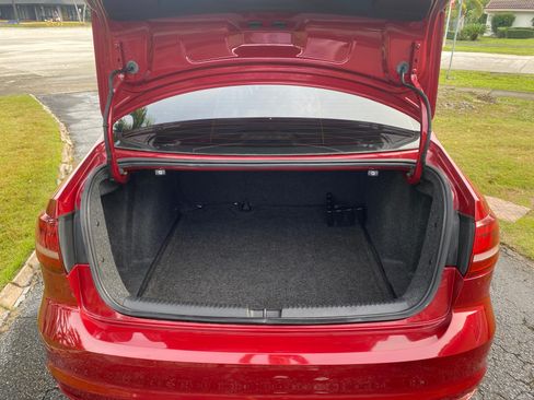 Used 2017 Volkswagen Jetta S image 10