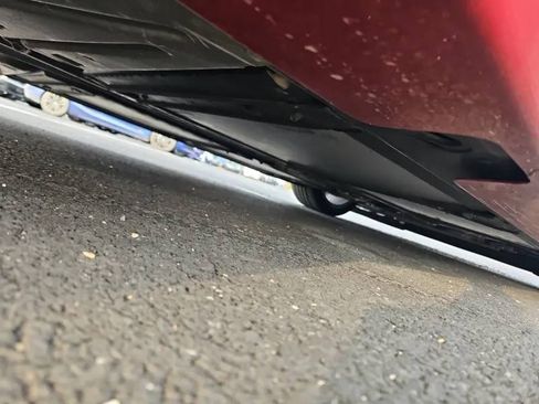 Used 2005 Chevrolet Corvette Coupe w/ Preferred Equipment Group image 26