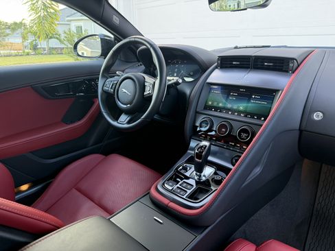 Used 2023 Jaguar F-TYPE R-Dynamic image 20