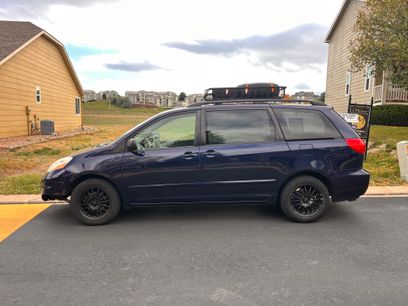 Used 2007 Toyota Sienna LE