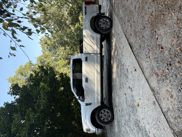Used 2020 Ford F250 XL w/ Power Equipment Group AWD/4WD image 2