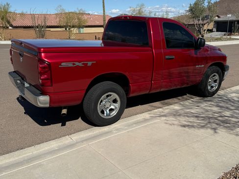 Used 2008 Dodge Ram 1500 Truck ST image 2