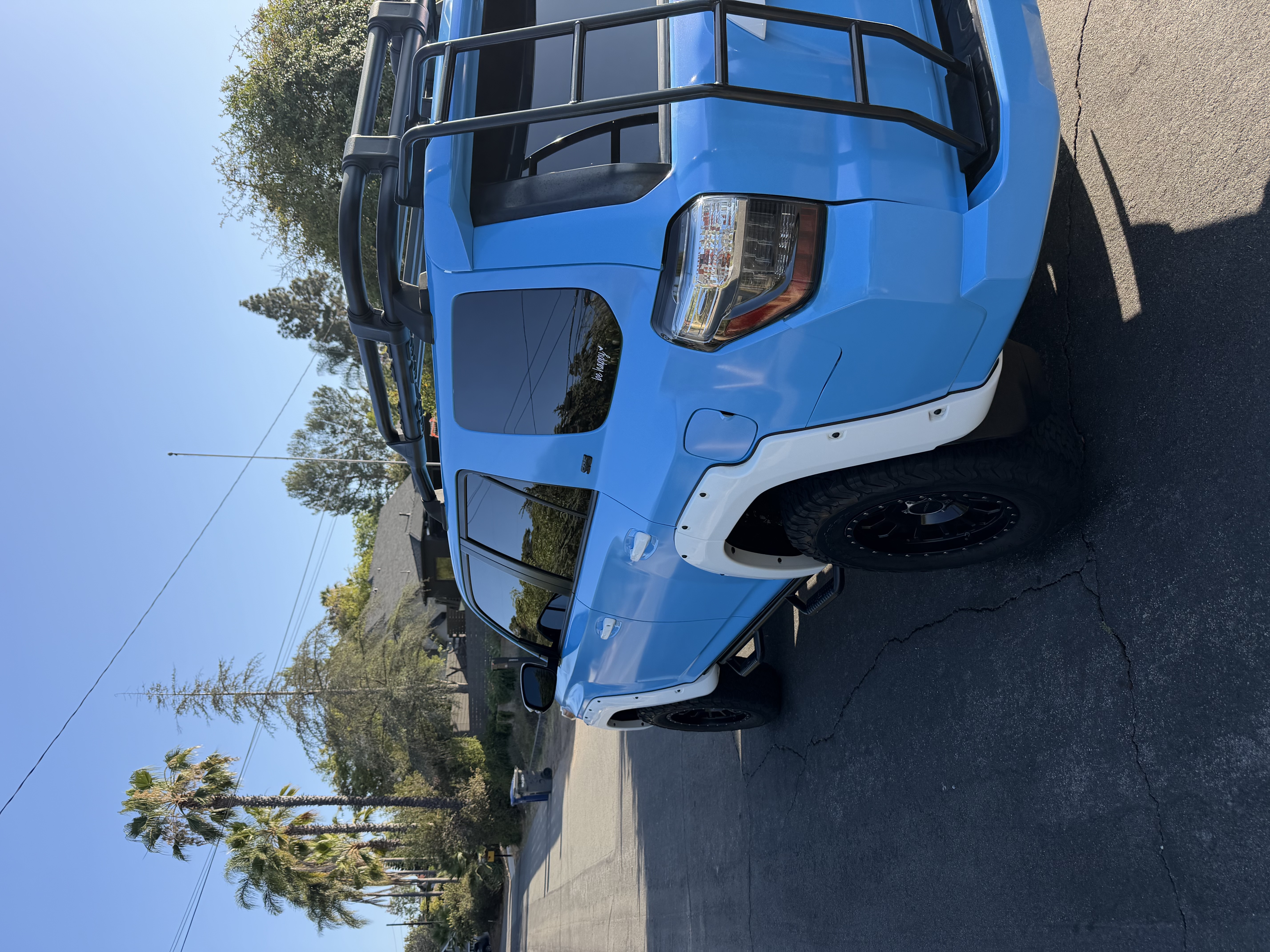 Used 2018 Toyota 4Runner SR5 Premium AWD/4WD image 4