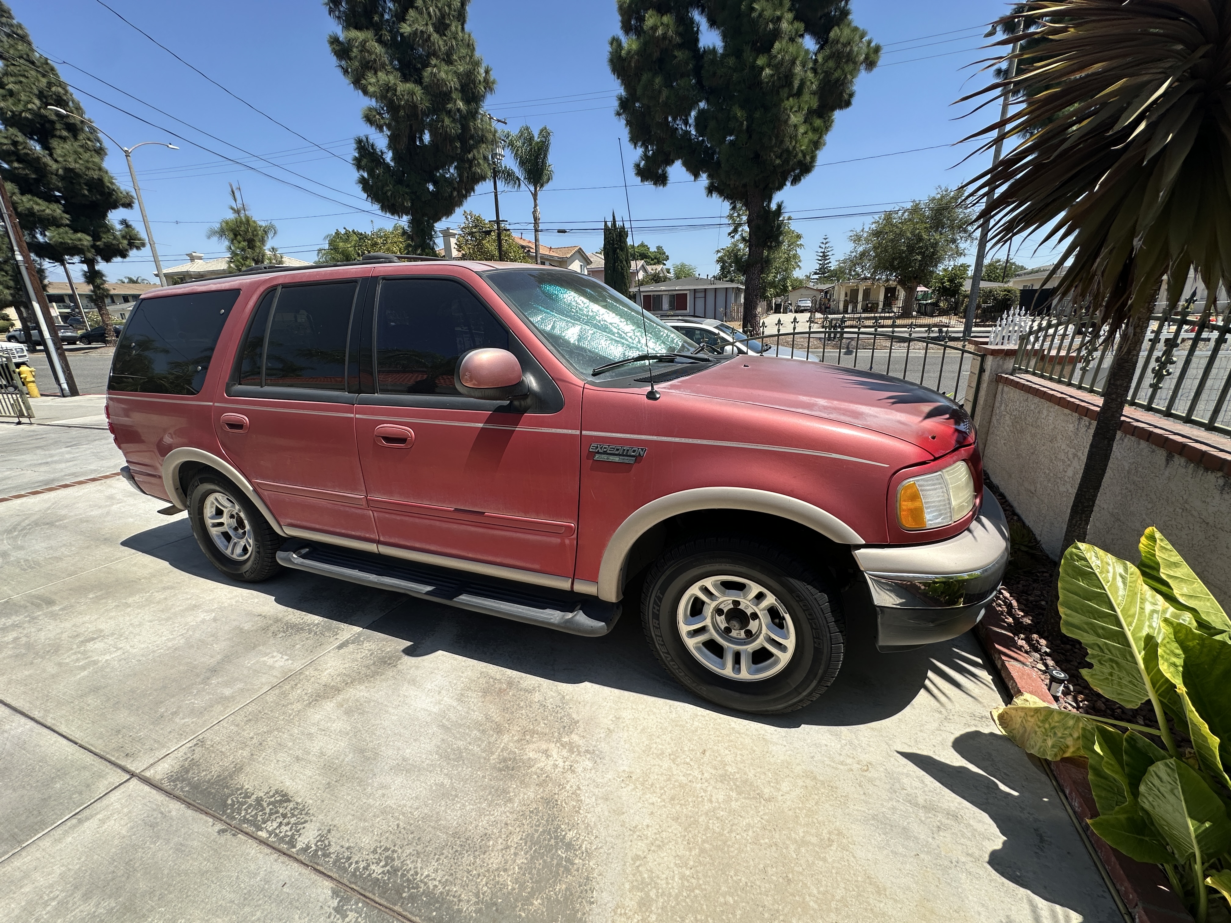 Used 1999 Ford Expedition 2WD image 15