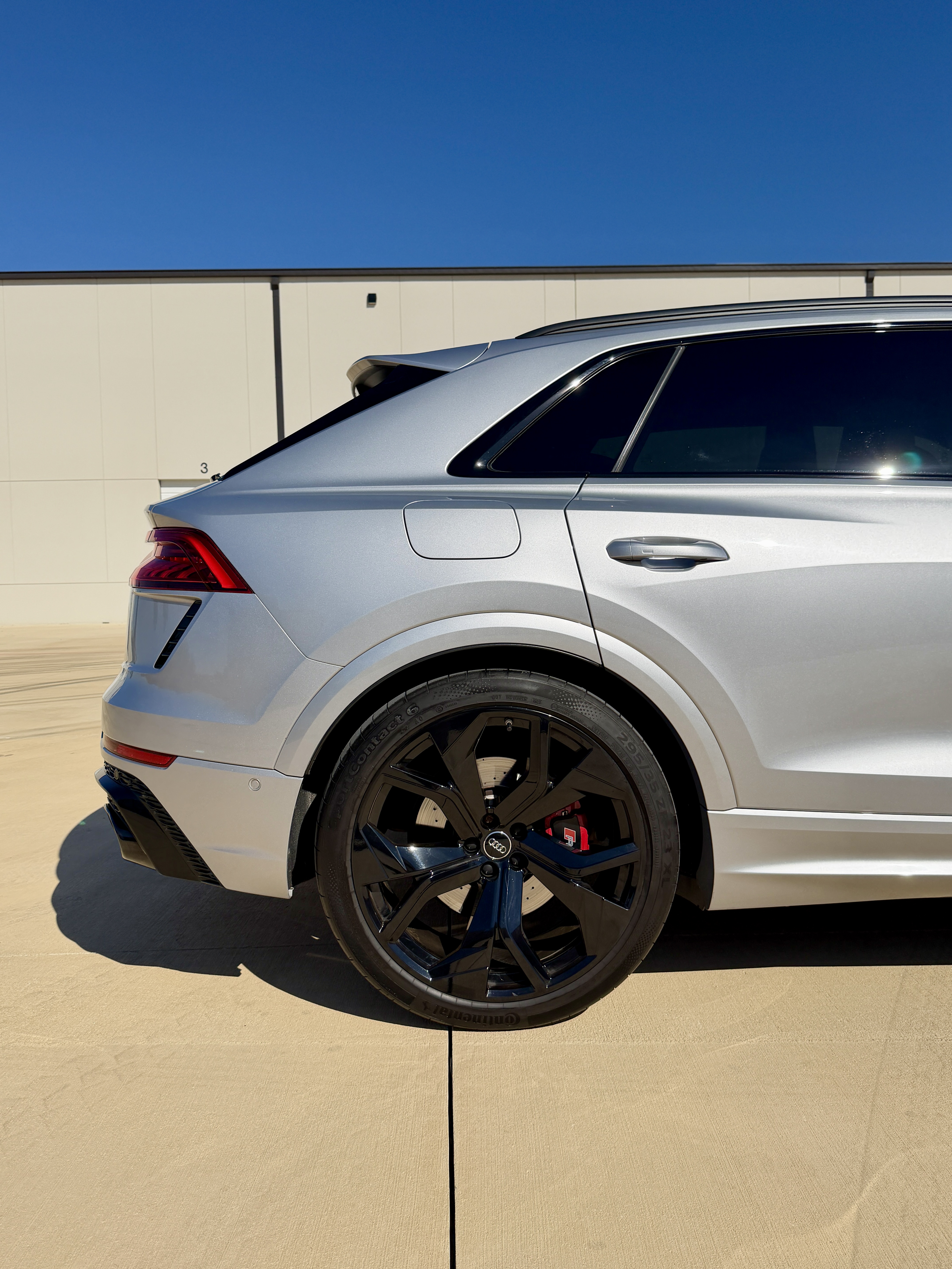 Used 2021 Audi RS Q8 w/ Black Optic Package AWD/4WD image 8