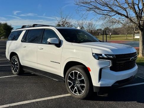 Used 2024 Chevrolet Suburban RST w/ Luxury Package image 1