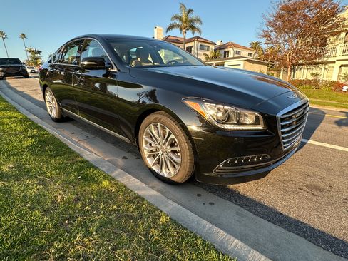 Used 2017 Genesis G80 3.8 image 5