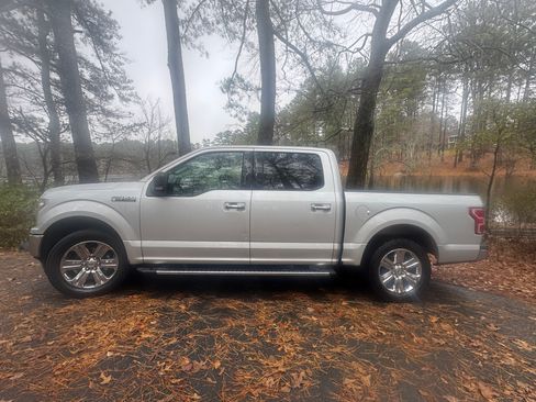 Used 2018 Ford F150 XLT w/ Equipment Group 302A Luxury image 1